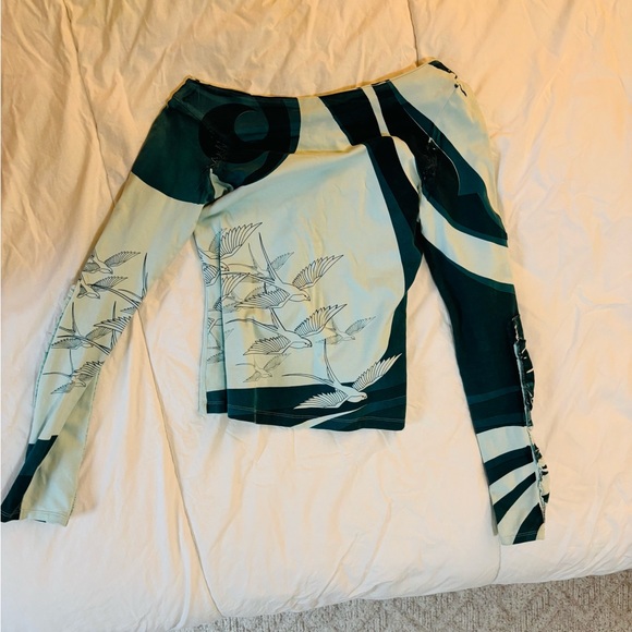 Industrie Clothing Tops - Elegant Blue Bird Pattern shirt vintage Y2K